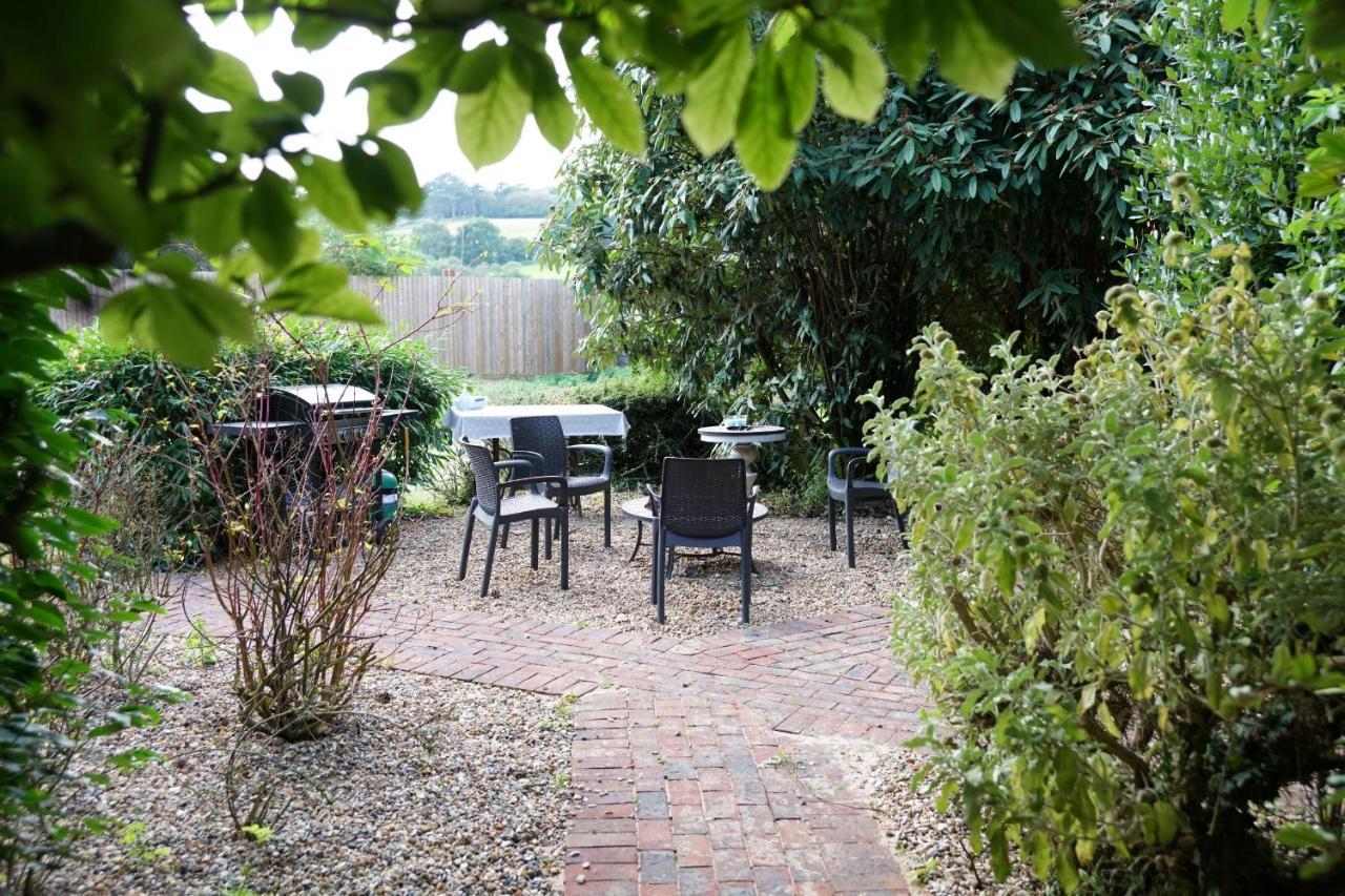 The Piggery Pod Hotel Sittingbourne Eksteriør billede